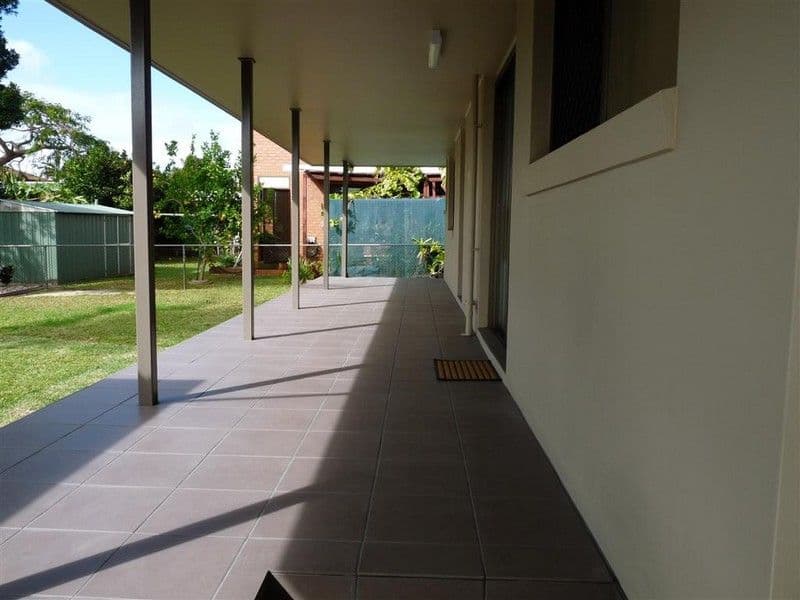 21  Bassil Avenue, VICTORIA POINT QLD 4165, Victoria Point - Thumbnail 2