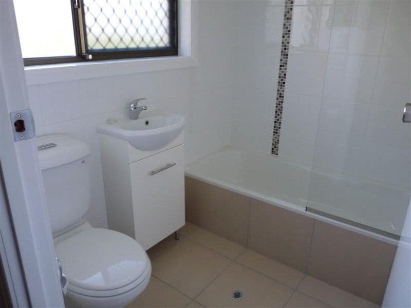 21  Bassil Avenue, VICTORIA POINT QLD 4165, Victoria Point - Thumbnail 6