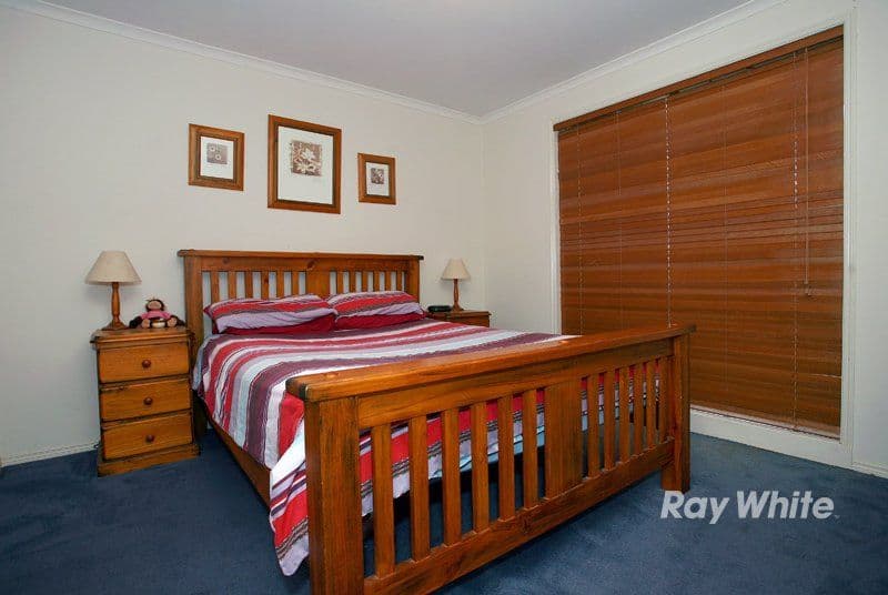 4 Taldra Place, CRANBOURNE VIC 3977, Cranbourne West - Thumbnail 8