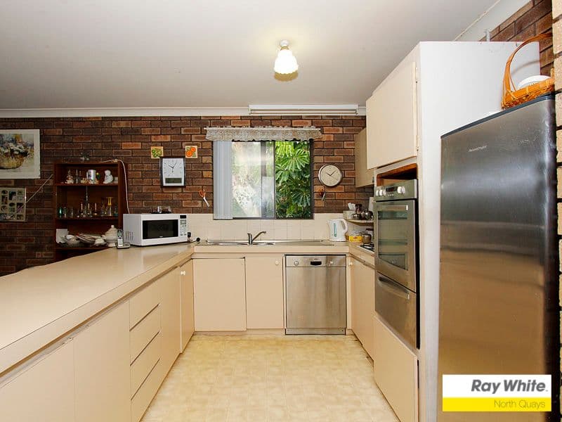 12C Crabbe Place, KARRINYUP WA 6018, Karrinyup - Thumbnail 2