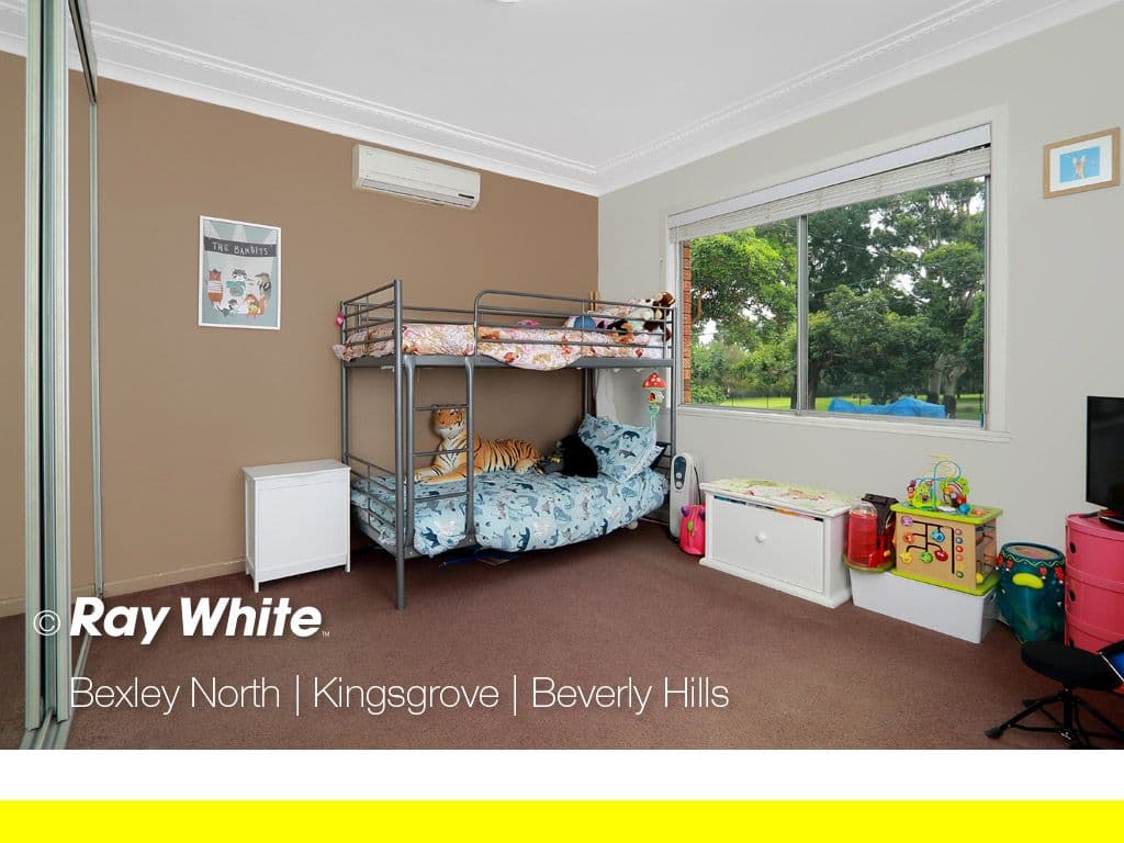 64 Rosebank Avenue, Kingsgrove NSW 2208, Kingsgrove - Thumbnail 3