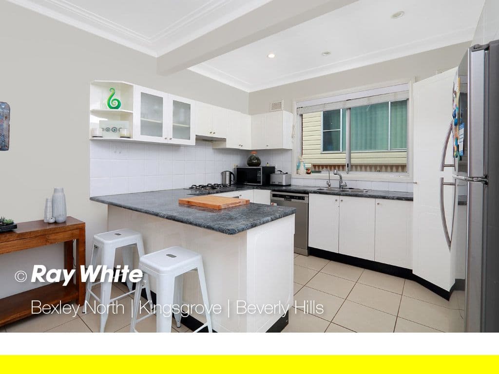 64 Rosebank Avenue, Kingsgrove NSW 2208, Kingsgrove - Thumbnail 4