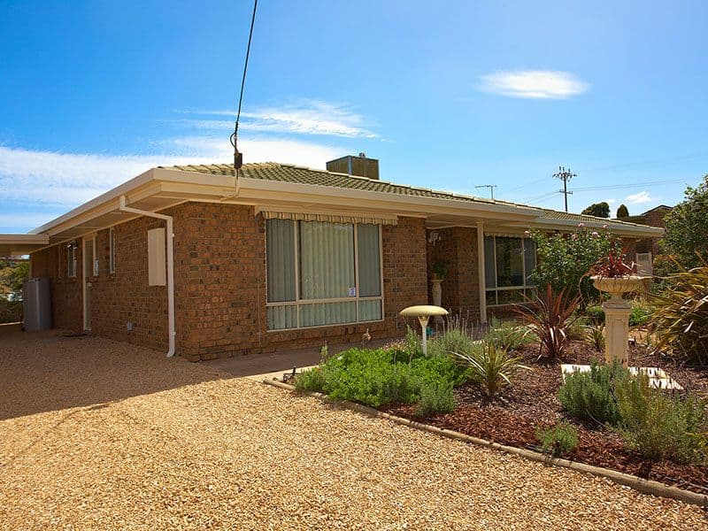 15 Hodge Avenue, ENCOUNTER BAY SA 5211, Encounter Bay - Thumbnail 2
