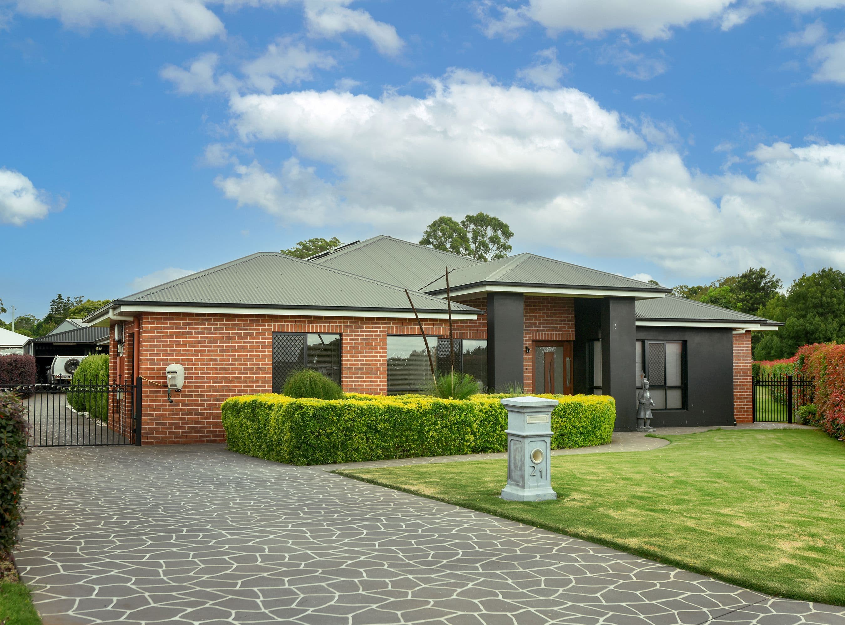 21 Bunya View Drive, Highfields QLD 4352, Highfields - Thumbnail 2