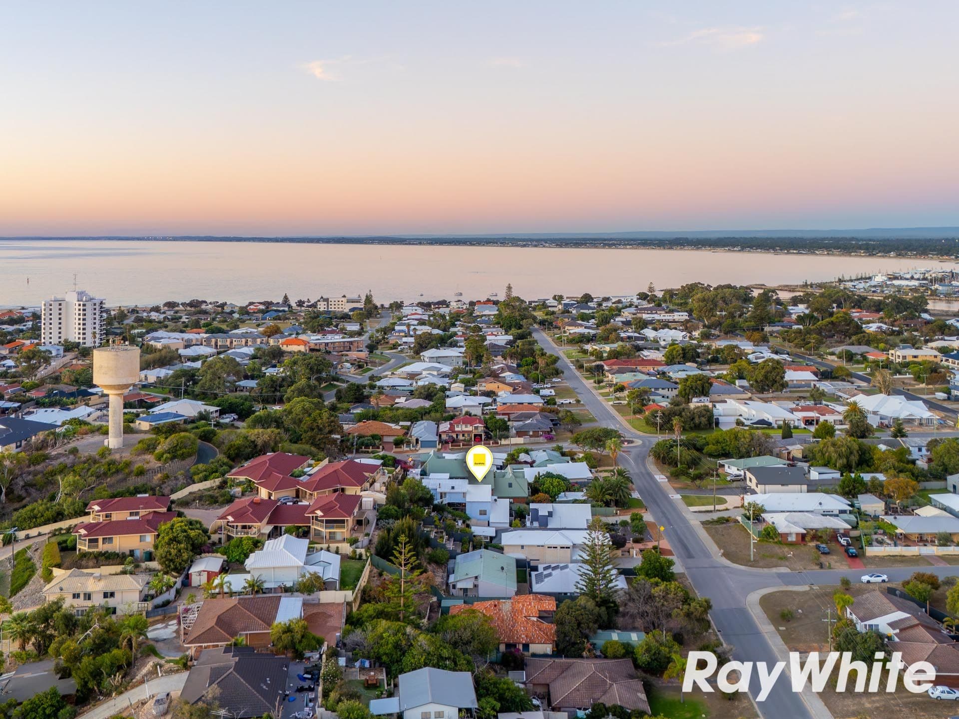 60 Janis Street, Halls Head WA 6210, Halls Head - Thumbnail 7