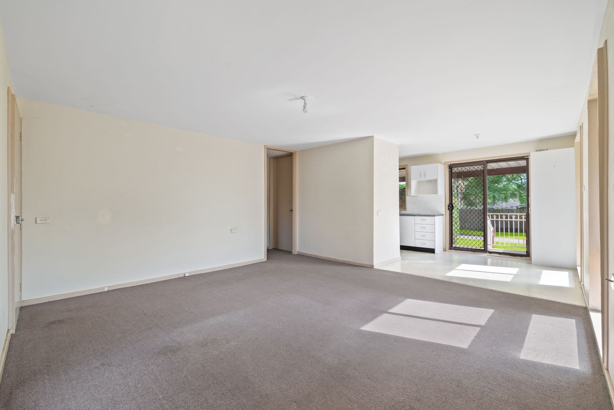 12 Mungadal Way, Airds NSW 2560, Airds - Thumbnail 5
