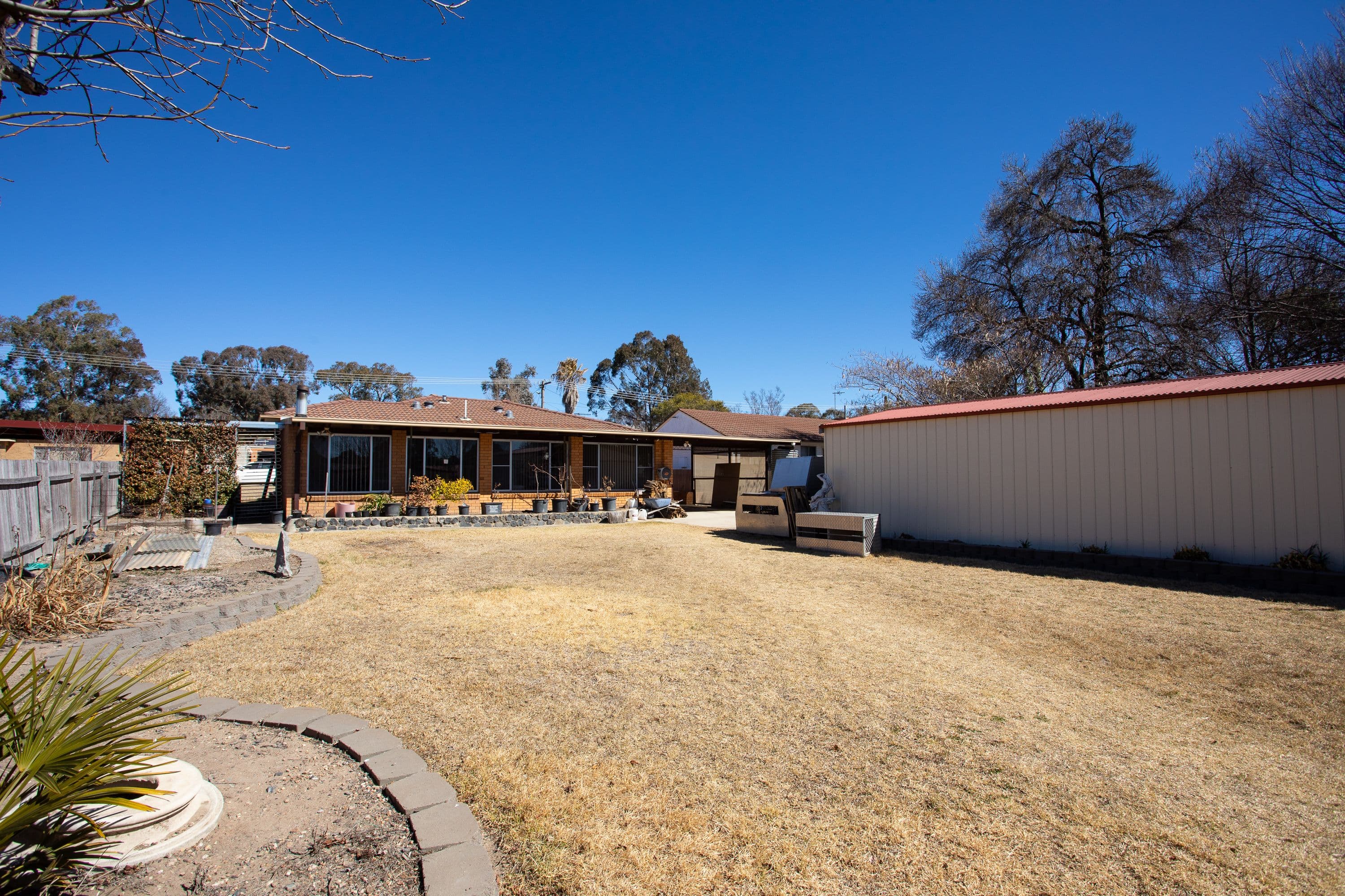 19 James Avenue, Armidale - Thumbnail 2