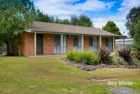 30 Wahgunyah Crescent, LANGWARRIN VIC 3910, Langwarrin - Thumbnail 2