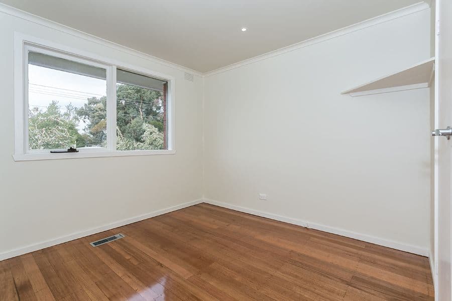 5 Blendon Avenue, ST ALBANS VIC 3021, St Albans - Thumbnail 4