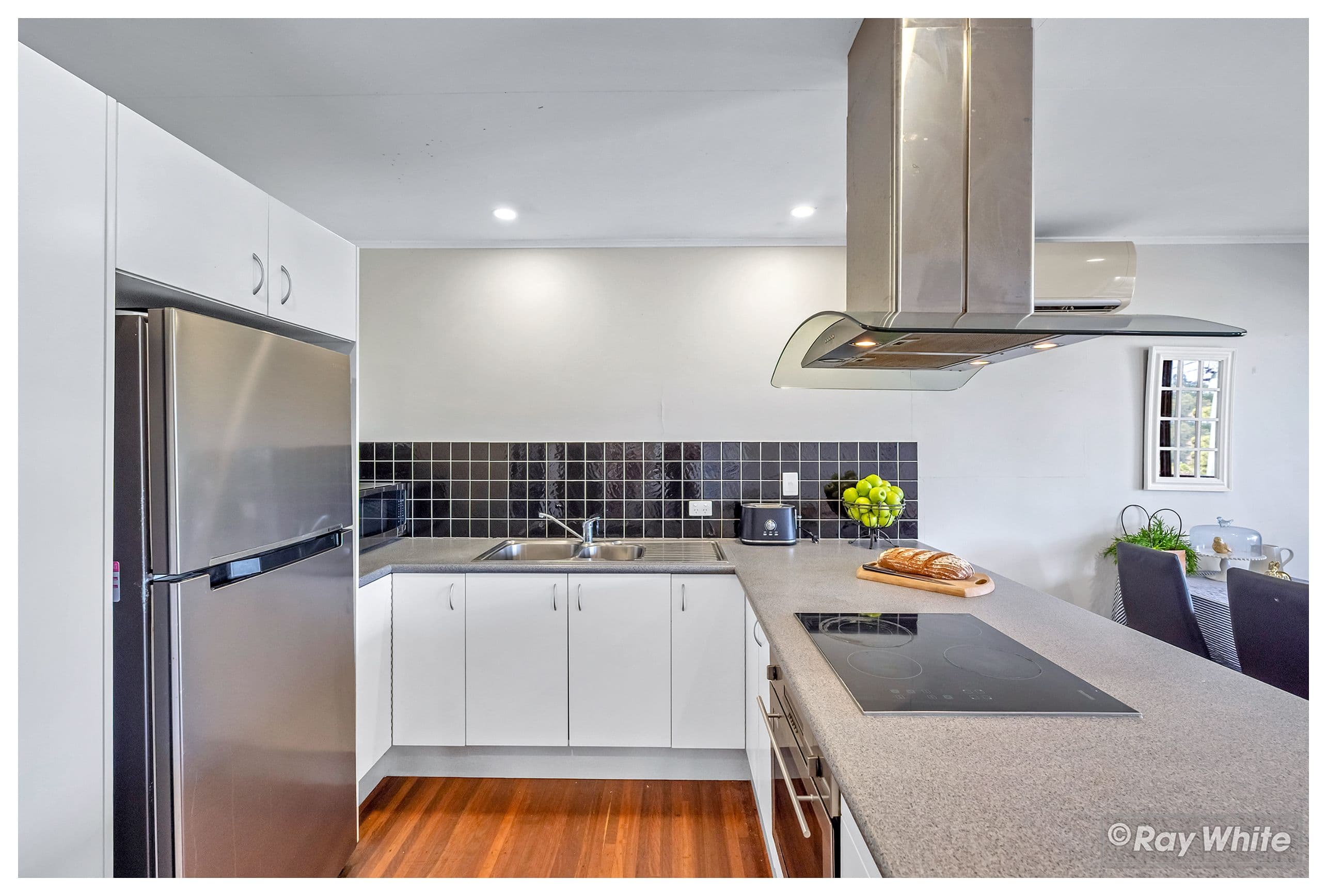 288 Denham Street, The Range QLD 4700, The Range - Thumbnail 6