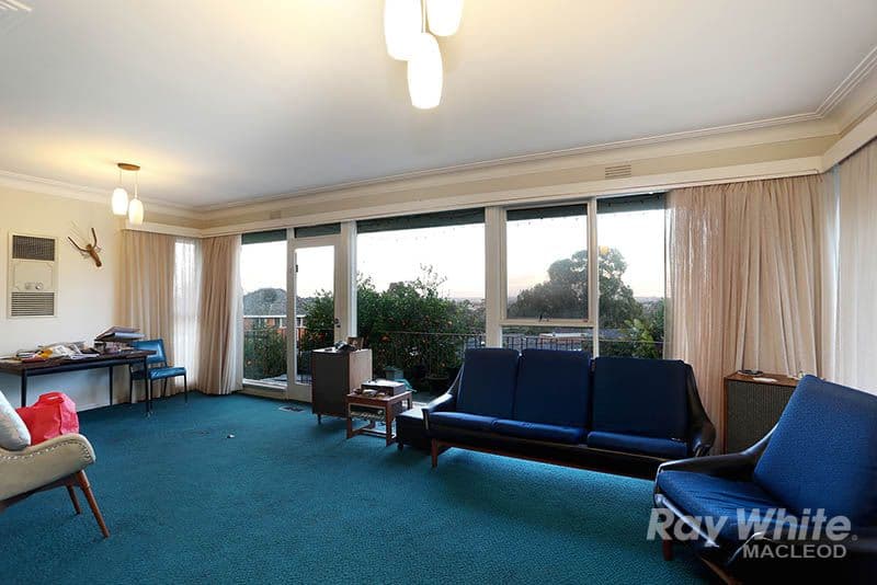 204 Mountain View Parade, ROSANNA VIC 3084, Rosanna - Thumbnail 3