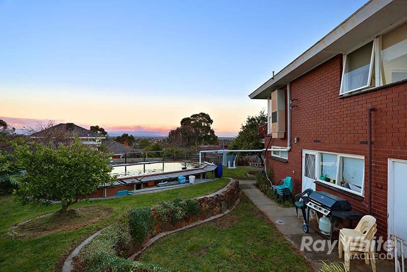 204 Mountain View Parade, ROSANNA VIC 3084, Rosanna - Thumbnail 7