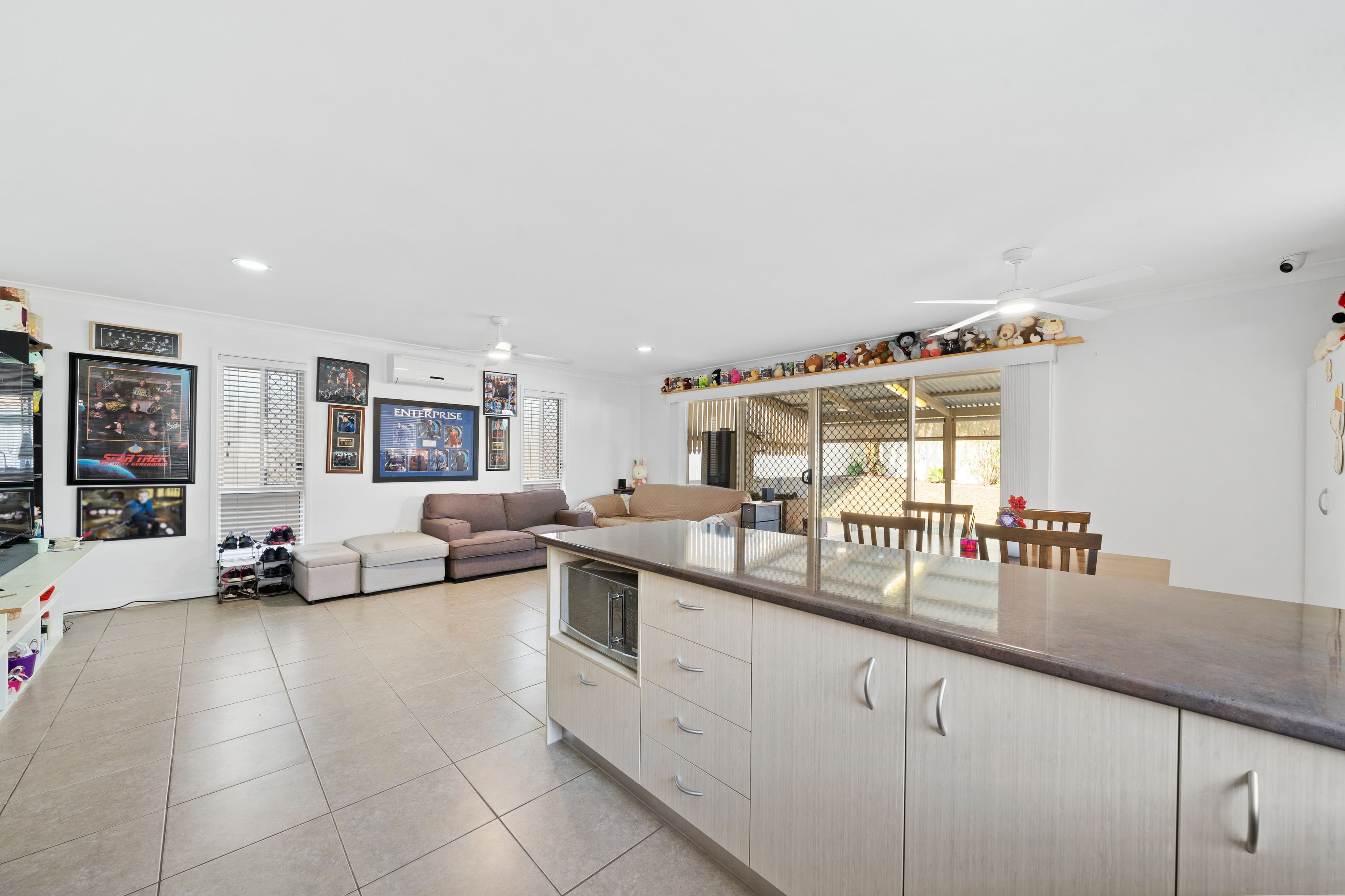 9 Carrawinya Street, Waterford QLD 4133, Waterford - Thumbnail 3