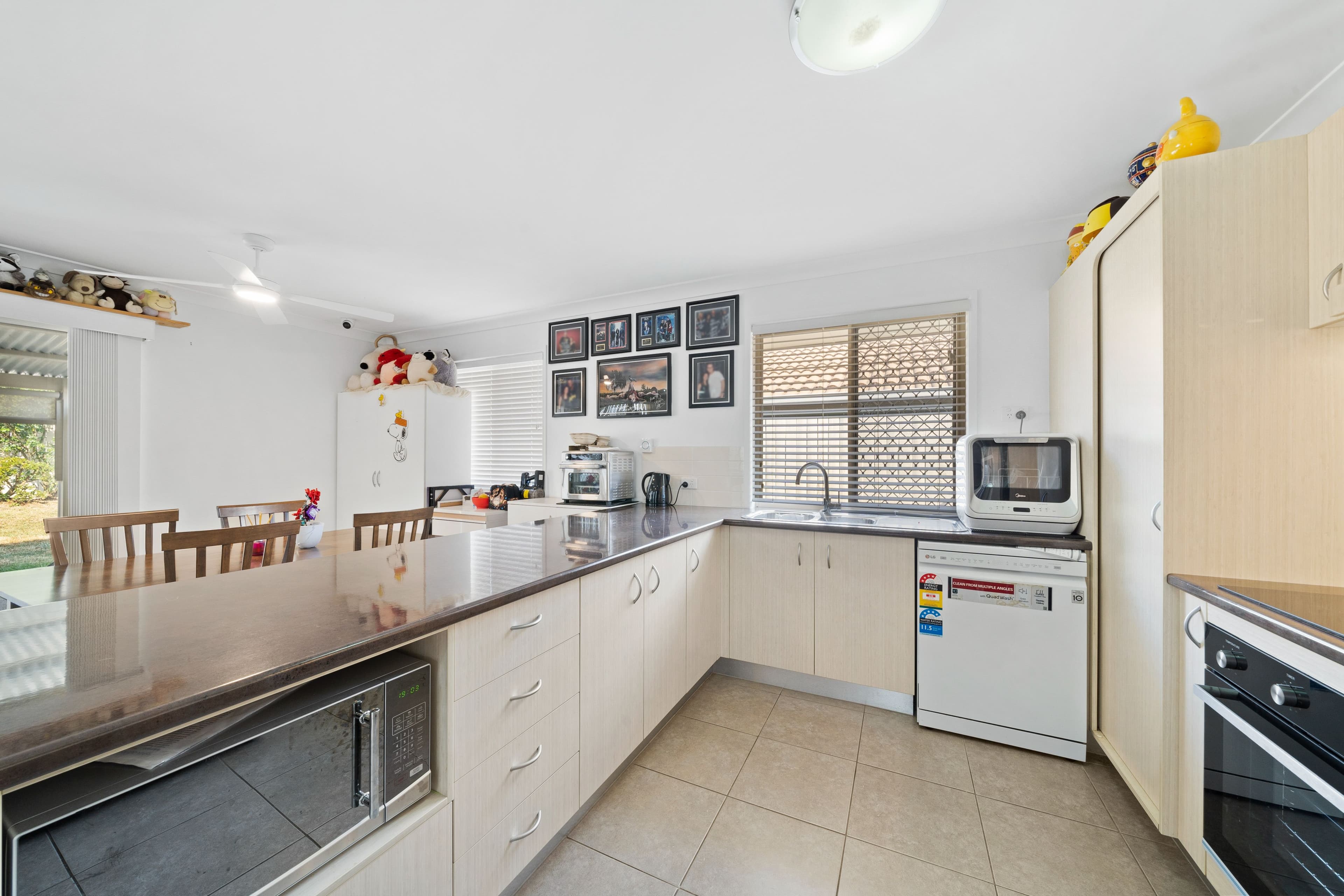 9 Carrawinya Street, Waterford QLD 4133, Waterford - Thumbnail 4