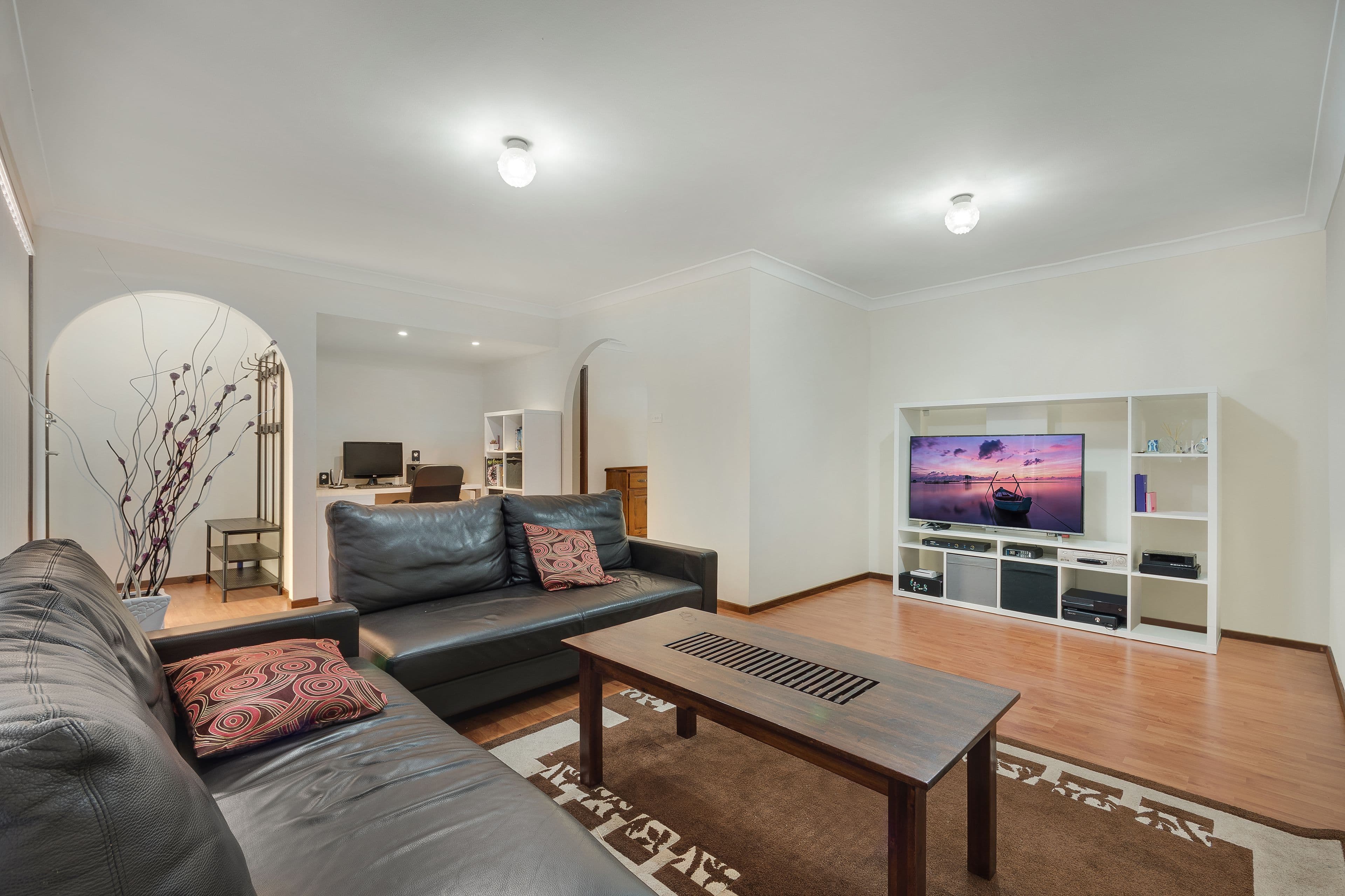 37 Naylor Place, Ingleburn - Image 1