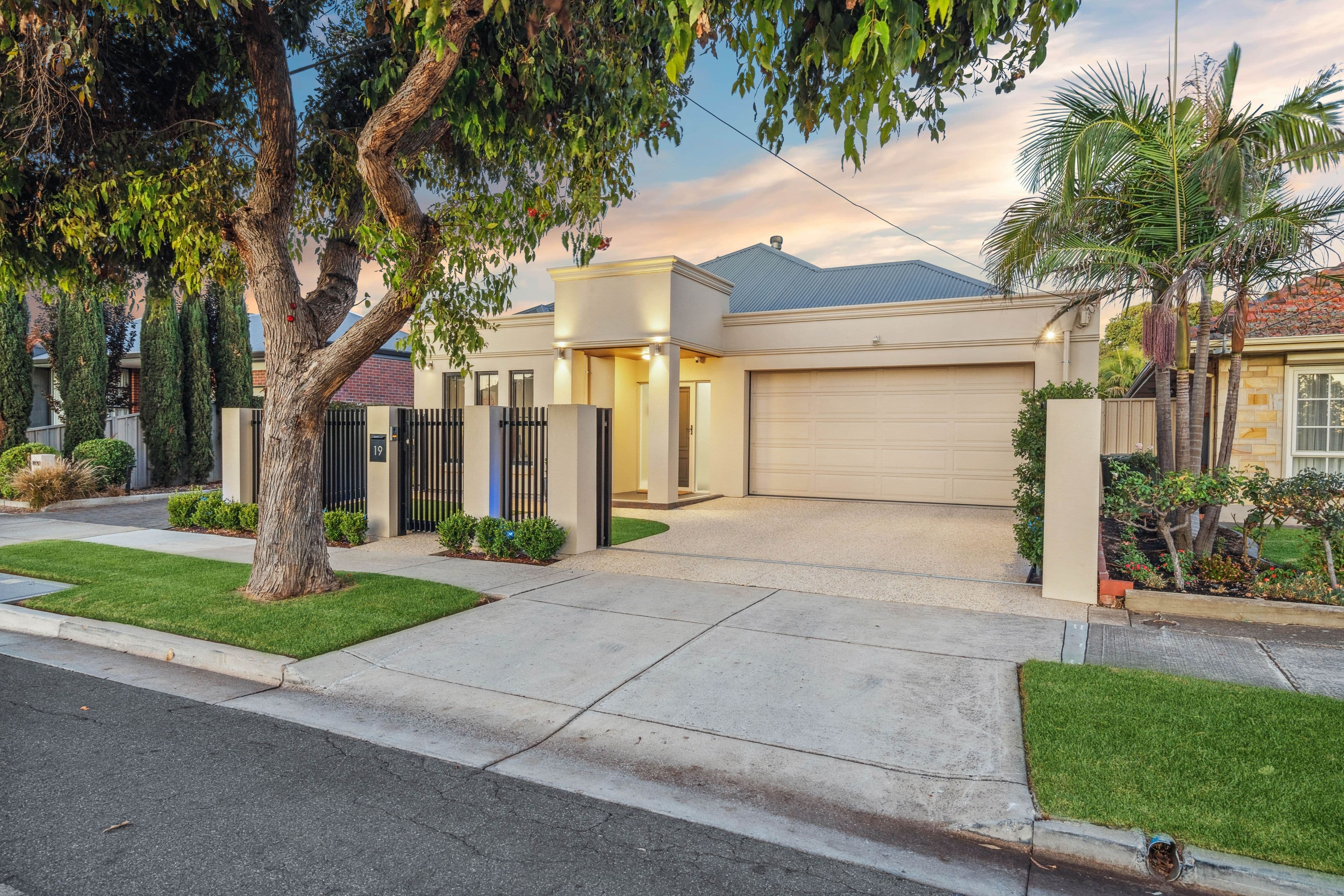 19 Torrens Avenue, Lockleys SA 5032, Lockleys - Thumbnail 2
