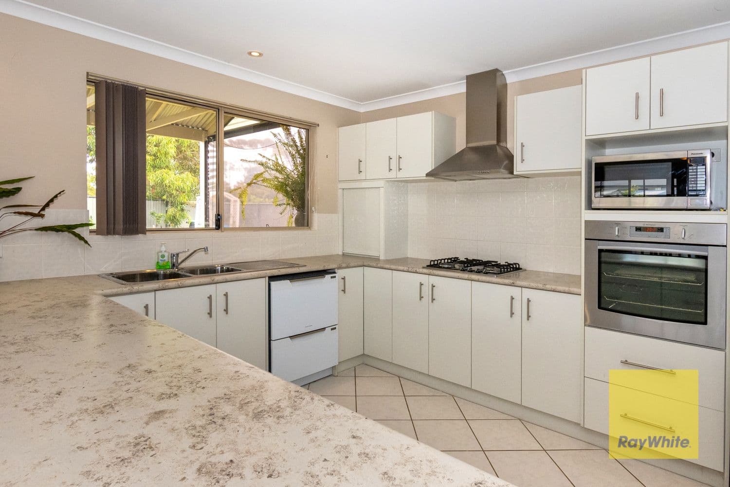 33 Waters Road, Bayonet Head WA 6330, Bayonet Head - Thumbnail 7