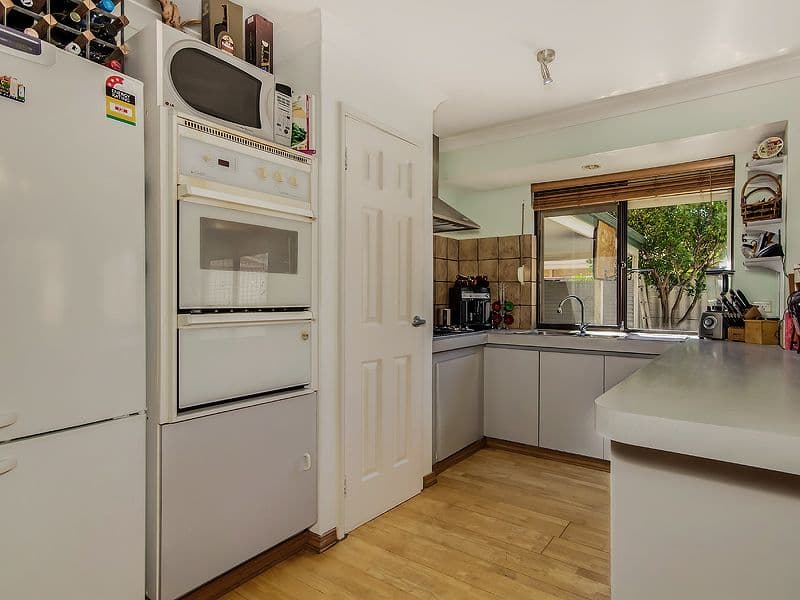 7 Mackay Place, COOLOONGUP WA 6168, Cooloongup - Thumbnail 7