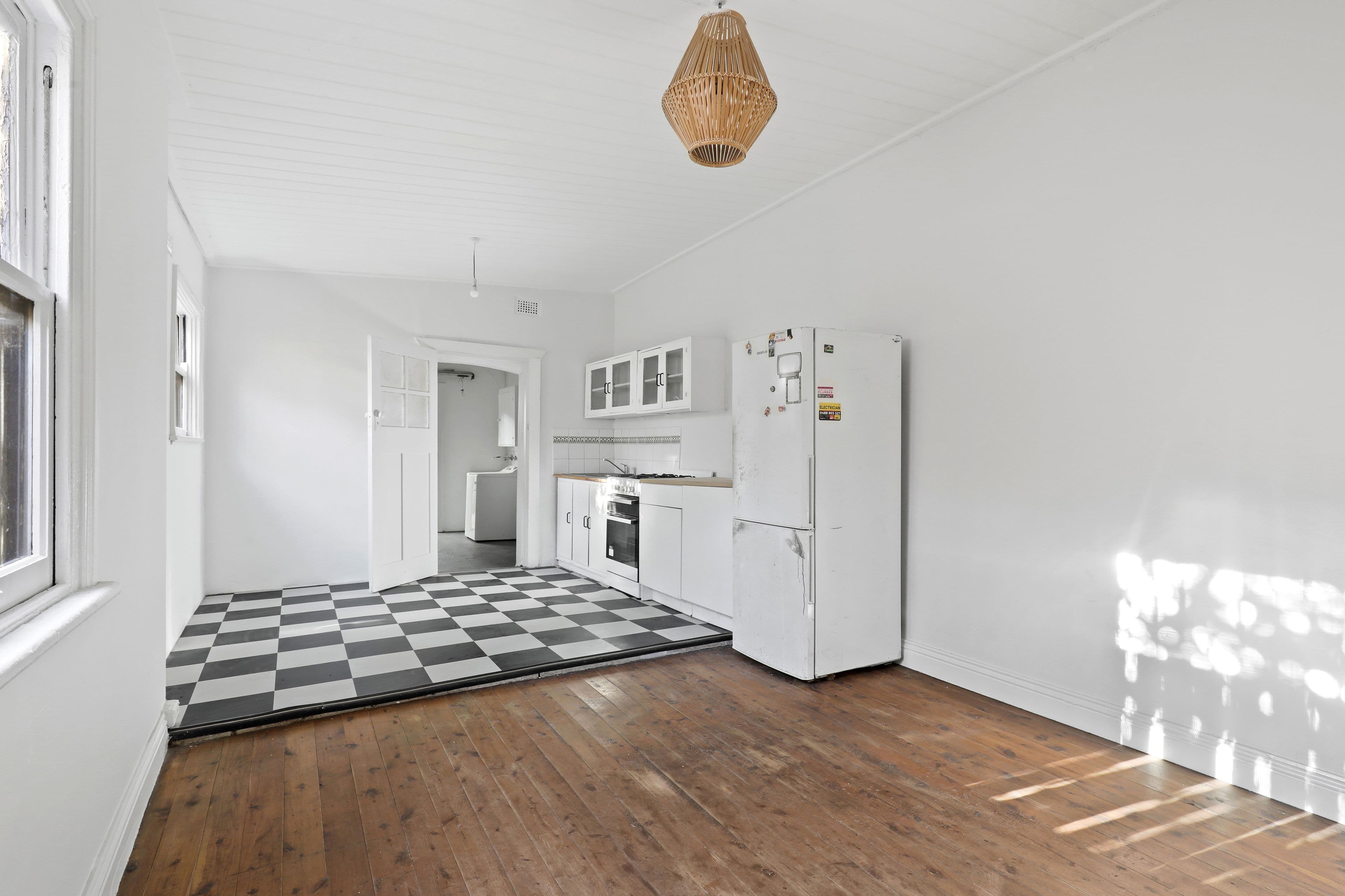 16 Gibbes Street, Newtown NSW 2042, Newtown - Thumbnail 2
