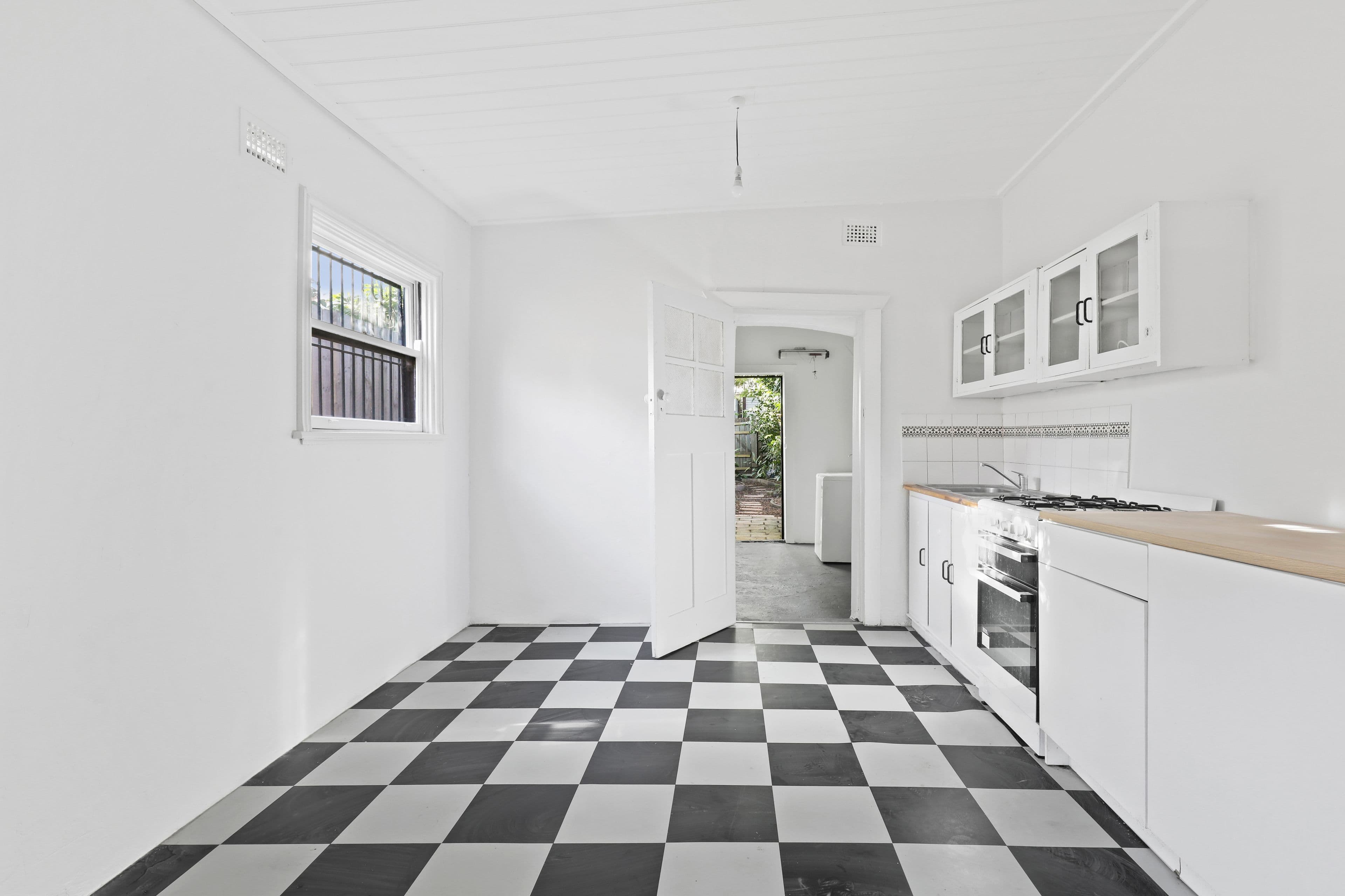 16 Gibbes Street, Newtown NSW 2042, Newtown - Thumbnail 3