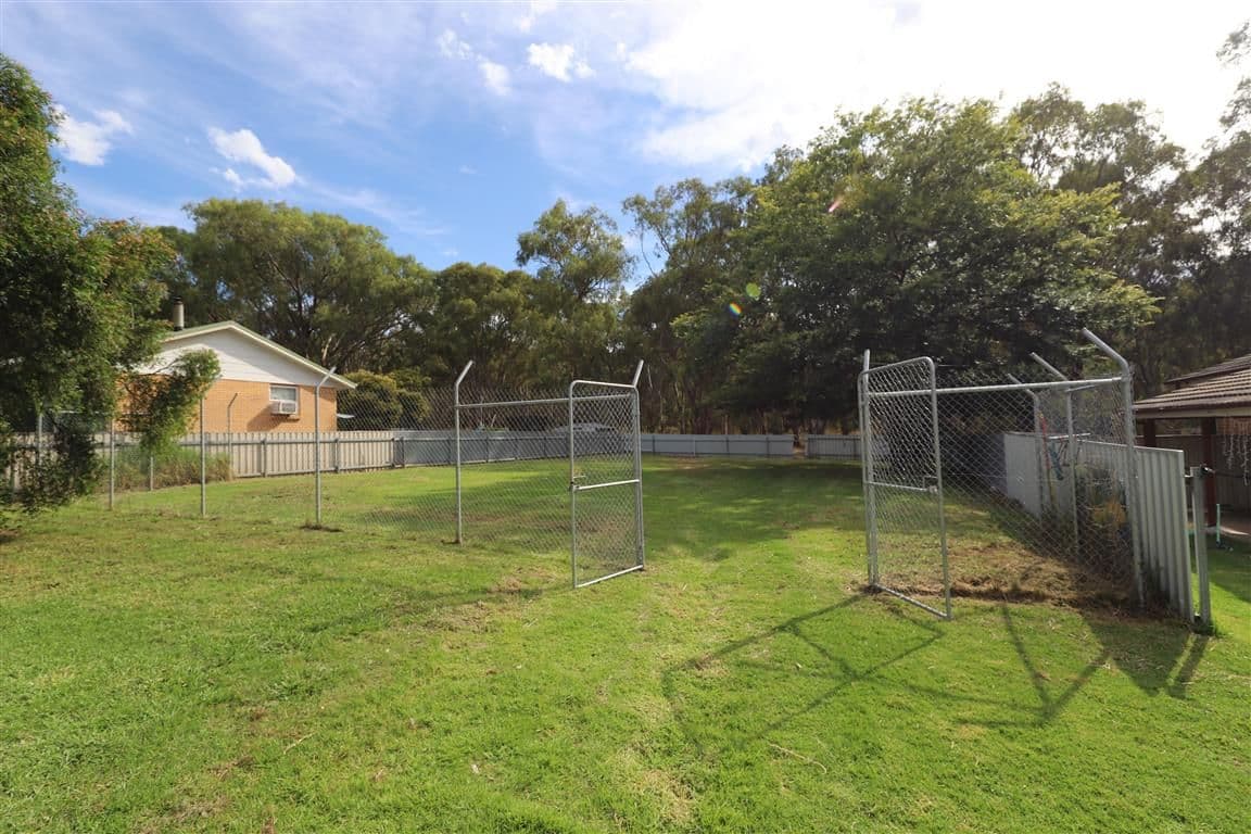 34 Banksia Crescent, Tumut NSW 2720, Tumut - Thumbnail 3
