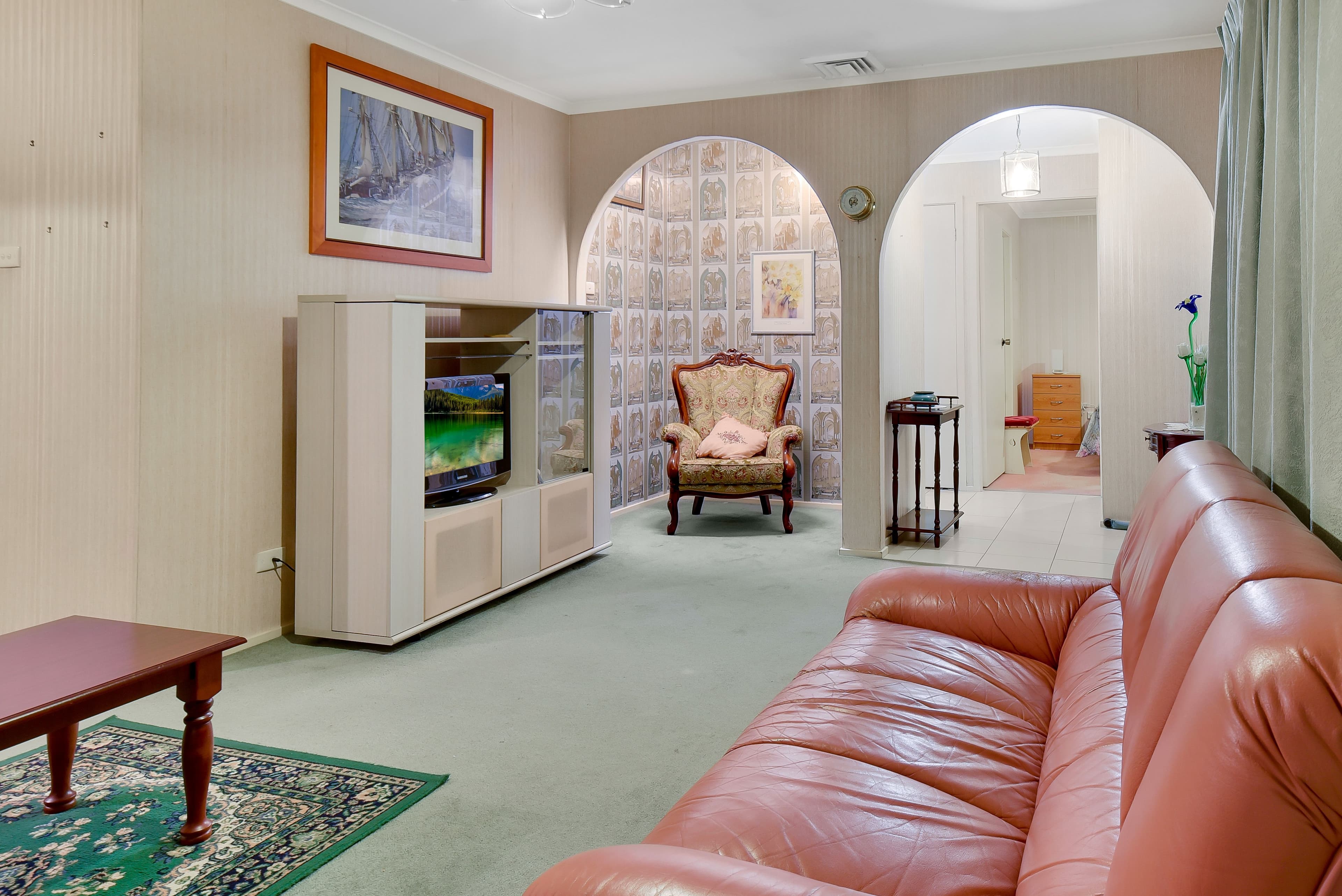 11 Lisson Place, Minto - Thumbnail 3