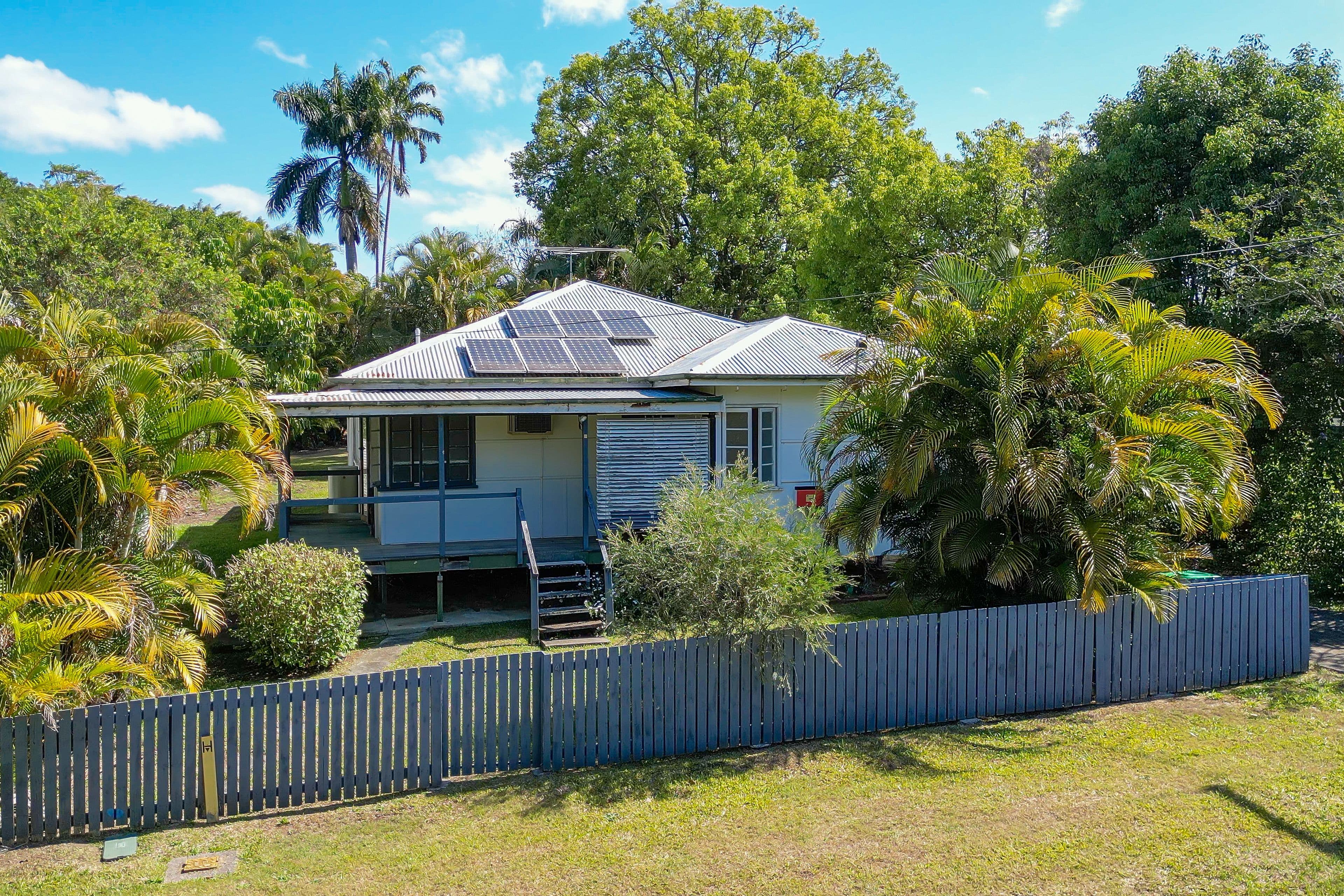 4 Hibiscus Avenue, Beerburrum QLD 4517, Beerburrum - Thumbnail 2