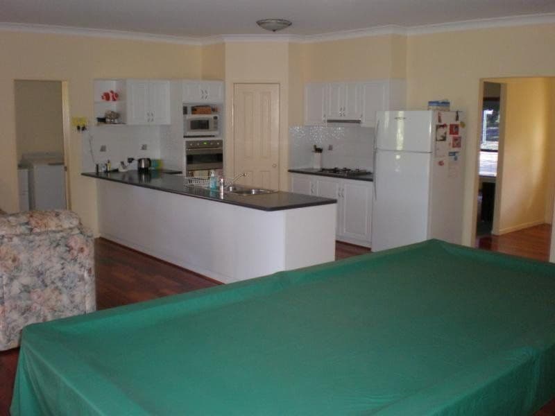 12 Kentia Avenue, MOORE PARK BEACH QLD 4670, Moore Park Beach - Thumbnail 2