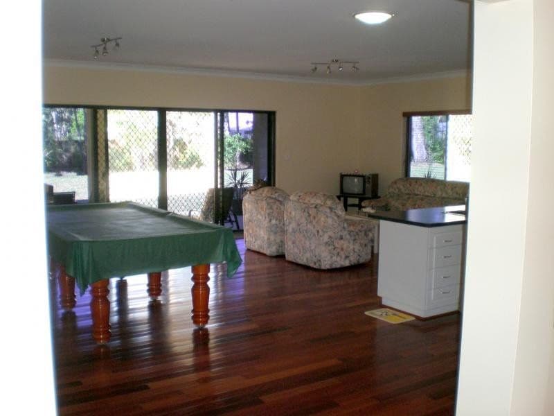 12 Kentia Avenue, MOORE PARK BEACH QLD 4670, Moore Park Beach - Thumbnail 3