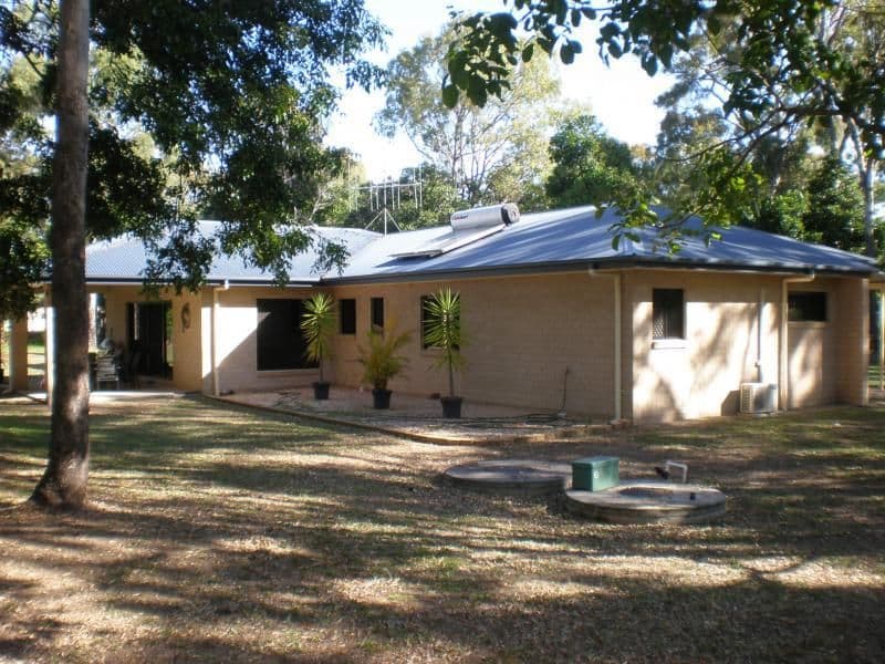 12 Kentia Avenue, MOORE PARK BEACH QLD 4670, Moore Park Beach - Thumbnail 7