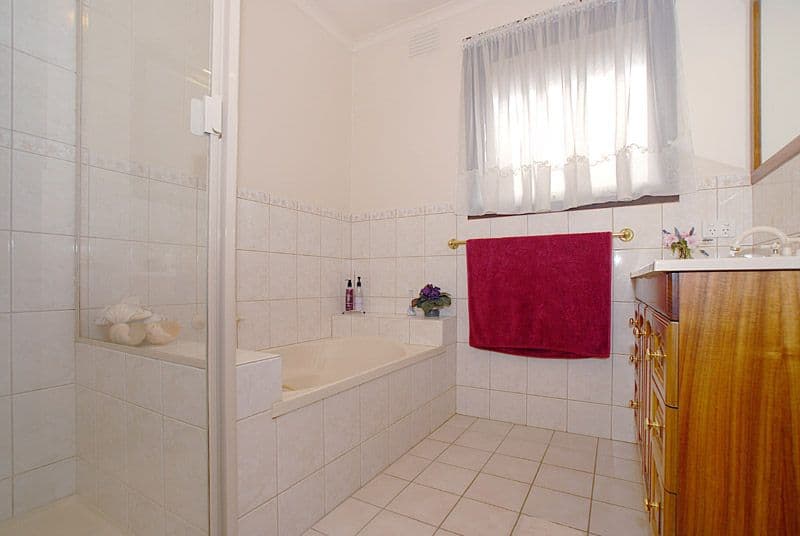 72 Dobson Street, FERNTREE GULLY VIC 3156, Ferntree Gully - Thumbnail 6
