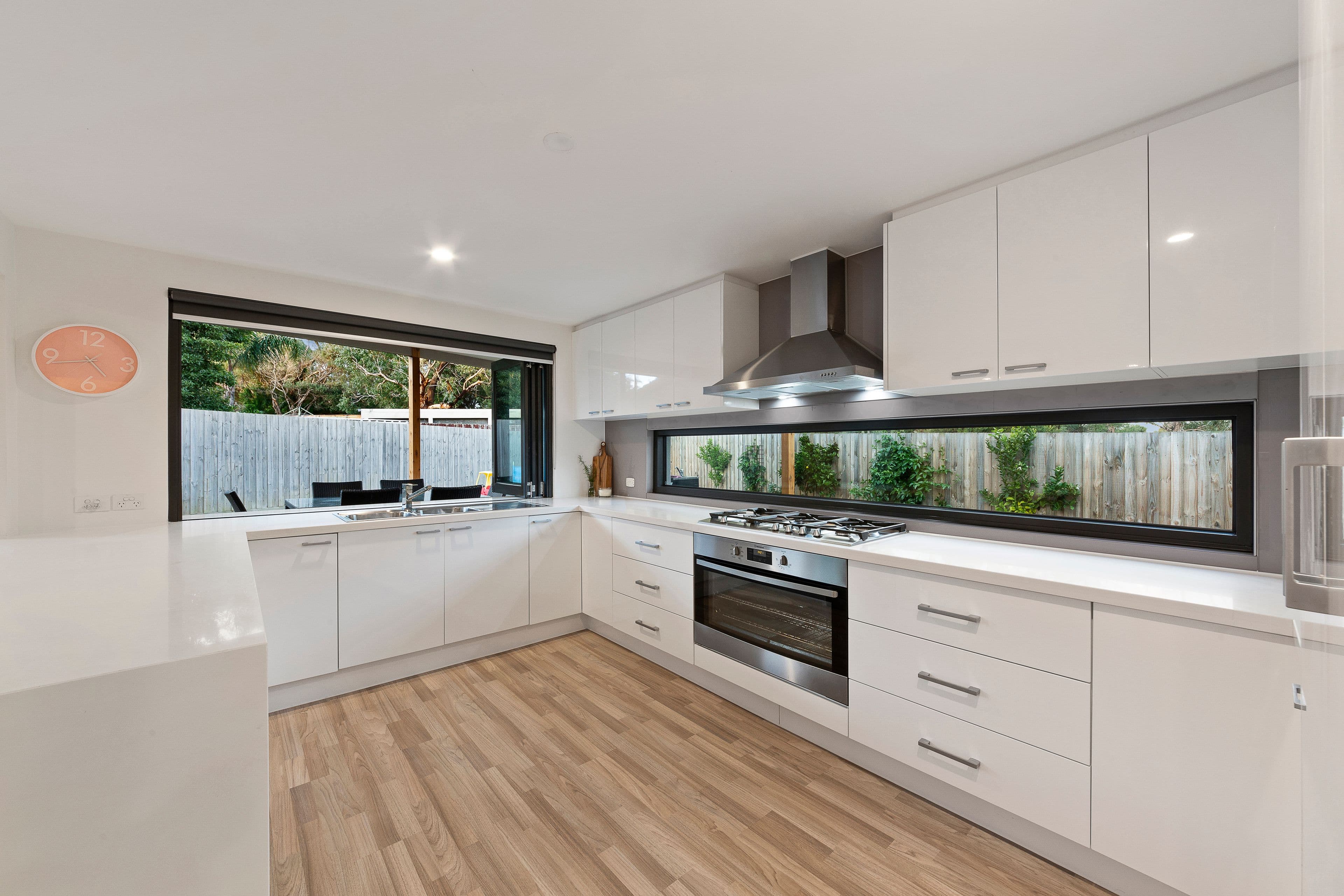 4 Naomi Court, Frankston VIC 3199, Frankston - Thumbnail 2