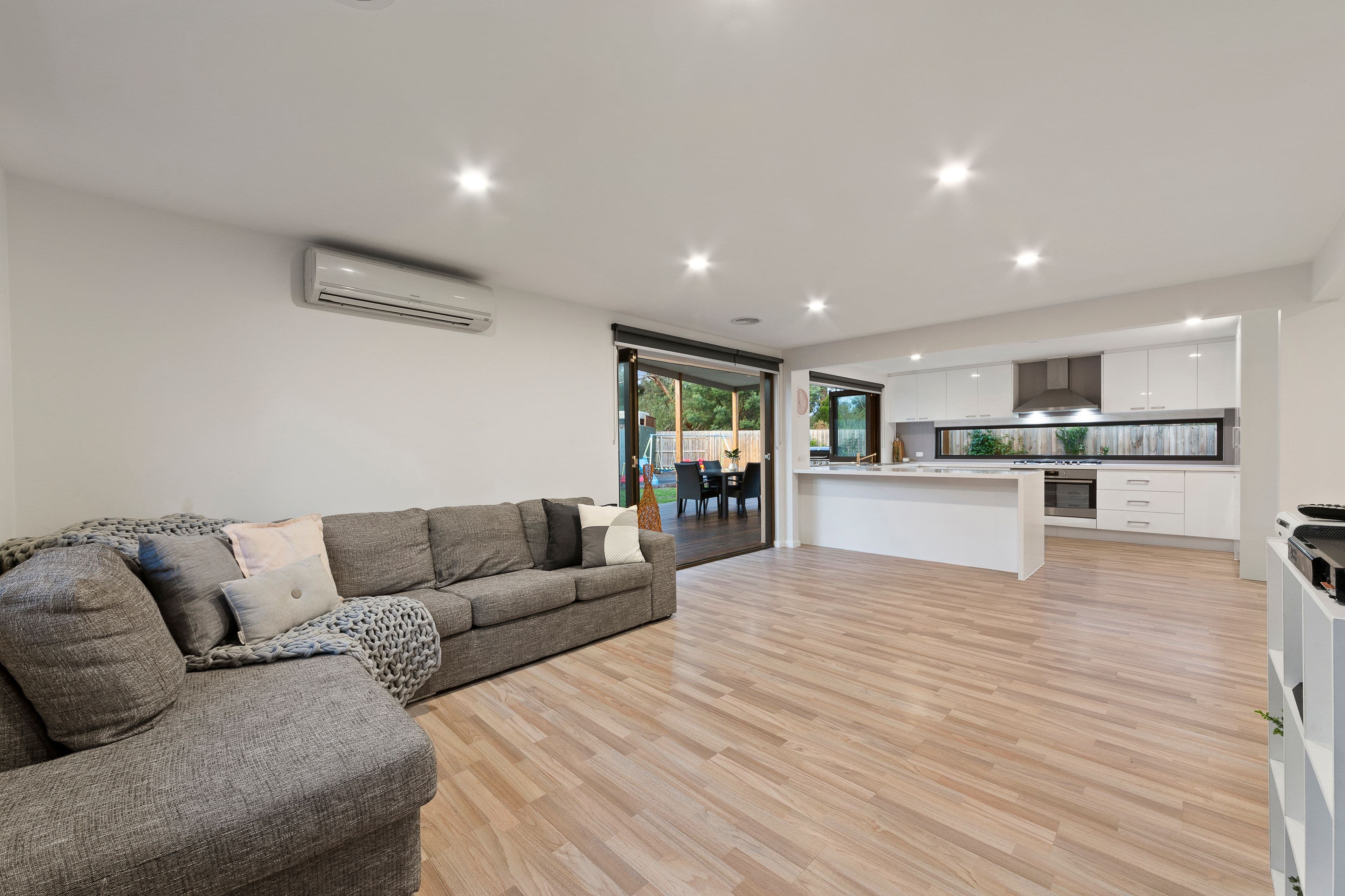 4 Naomi Court, Frankston VIC 3199, Frankston - Thumbnail 3