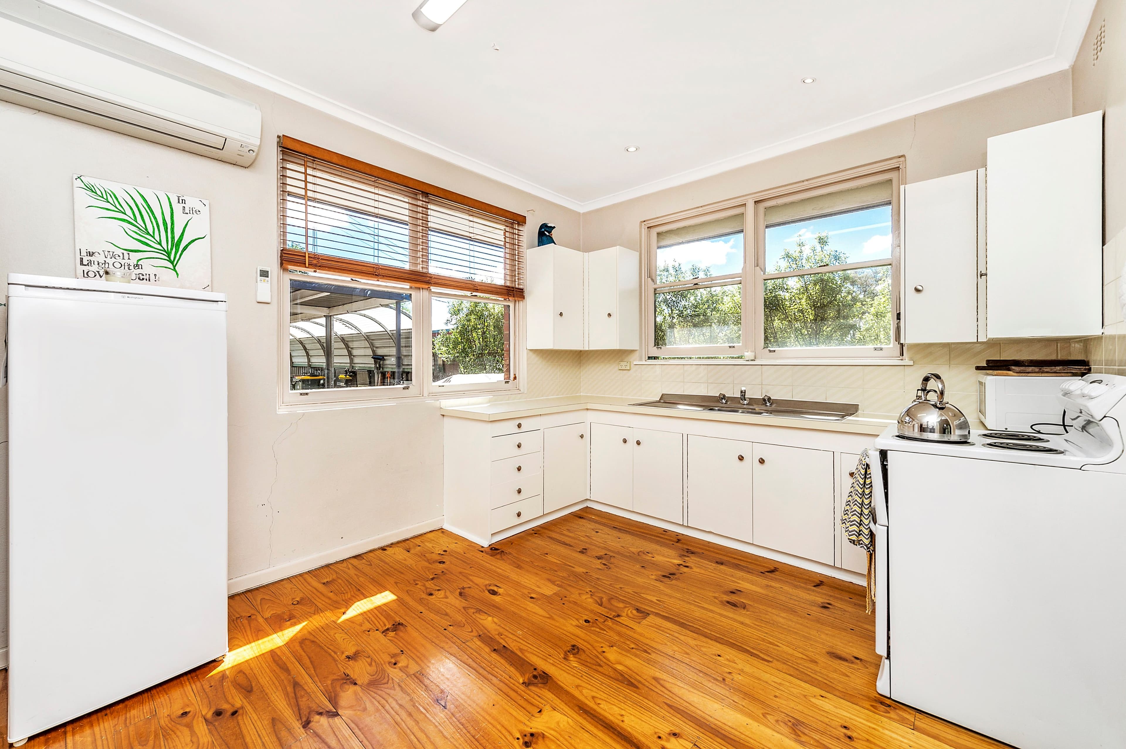 52 Cameron Road, Queanbeyan - Thumbnail 3