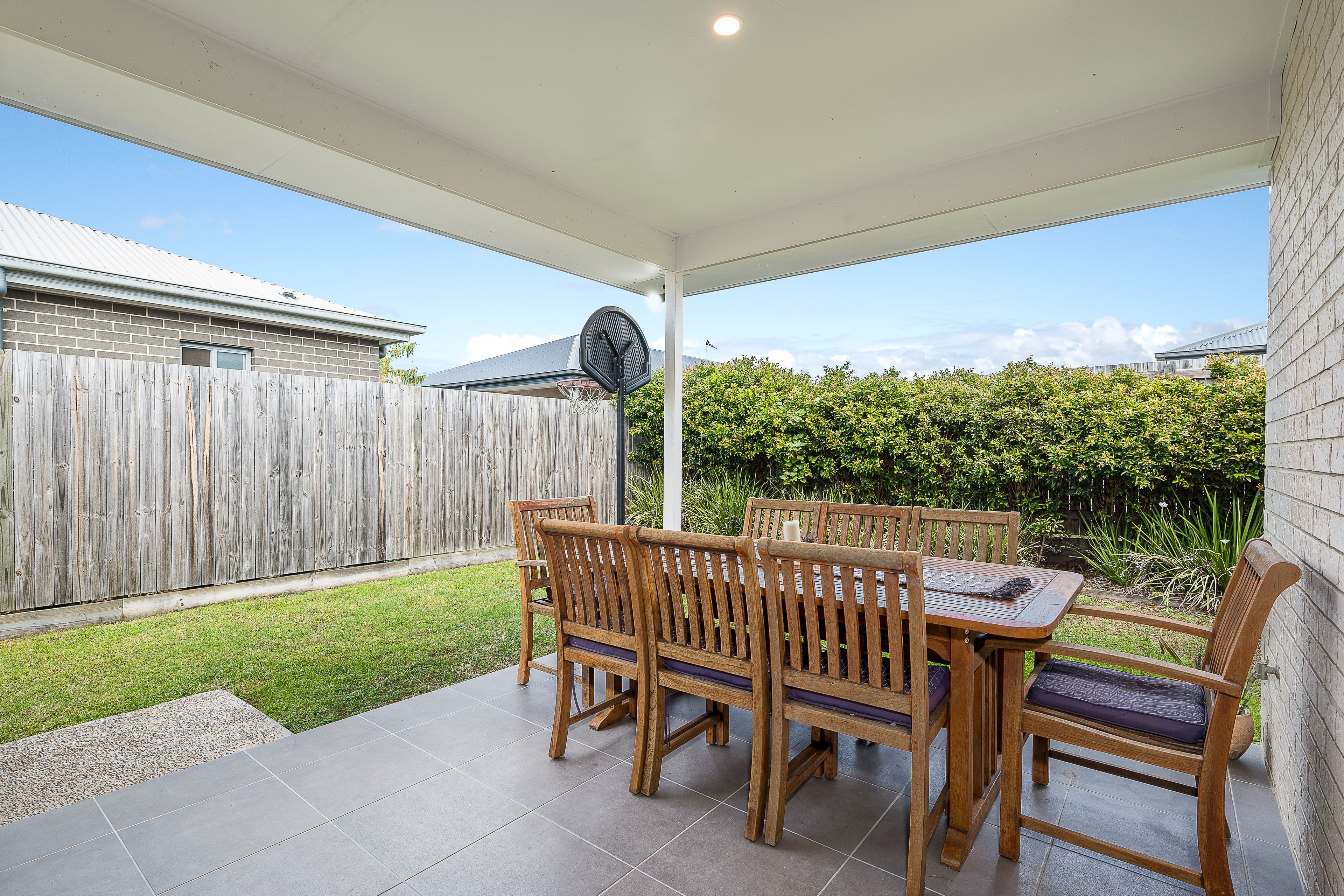 76 Grahams Road, Strathpine QLD 4500, Strathpine - Thumbnail 3