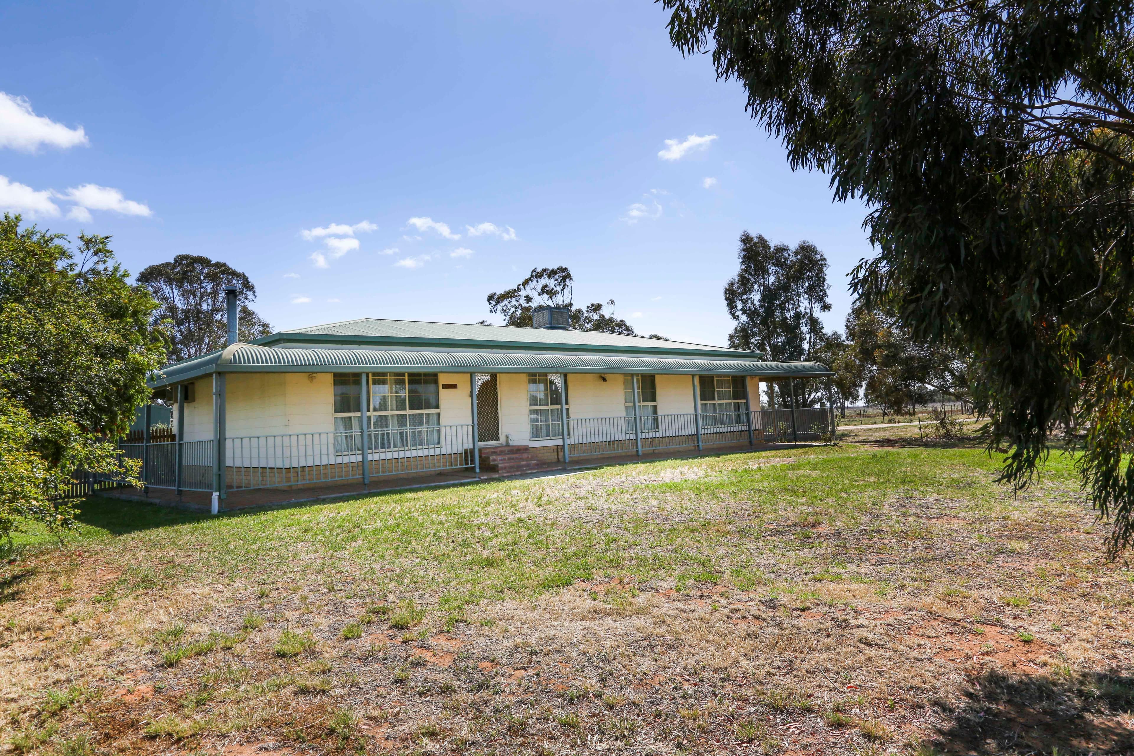20 Narrand Street, Darlington Point - Thumbnail 2