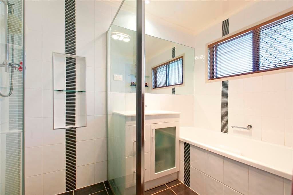 65 Queens Court Road, ALEXANDRA HILLS QLD 4161, Alexandra Hills - Thumbnail 5