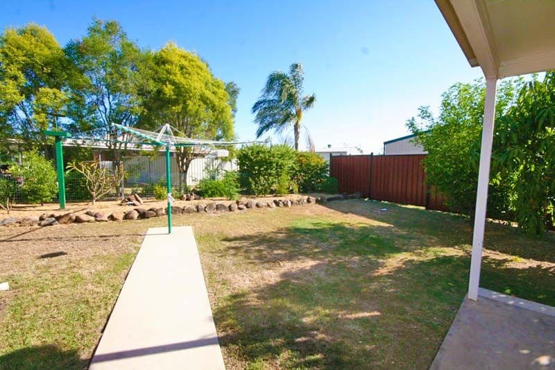 3 Lawrence Street, BILOELA QLD 4715, Biloela - Thumbnail 3