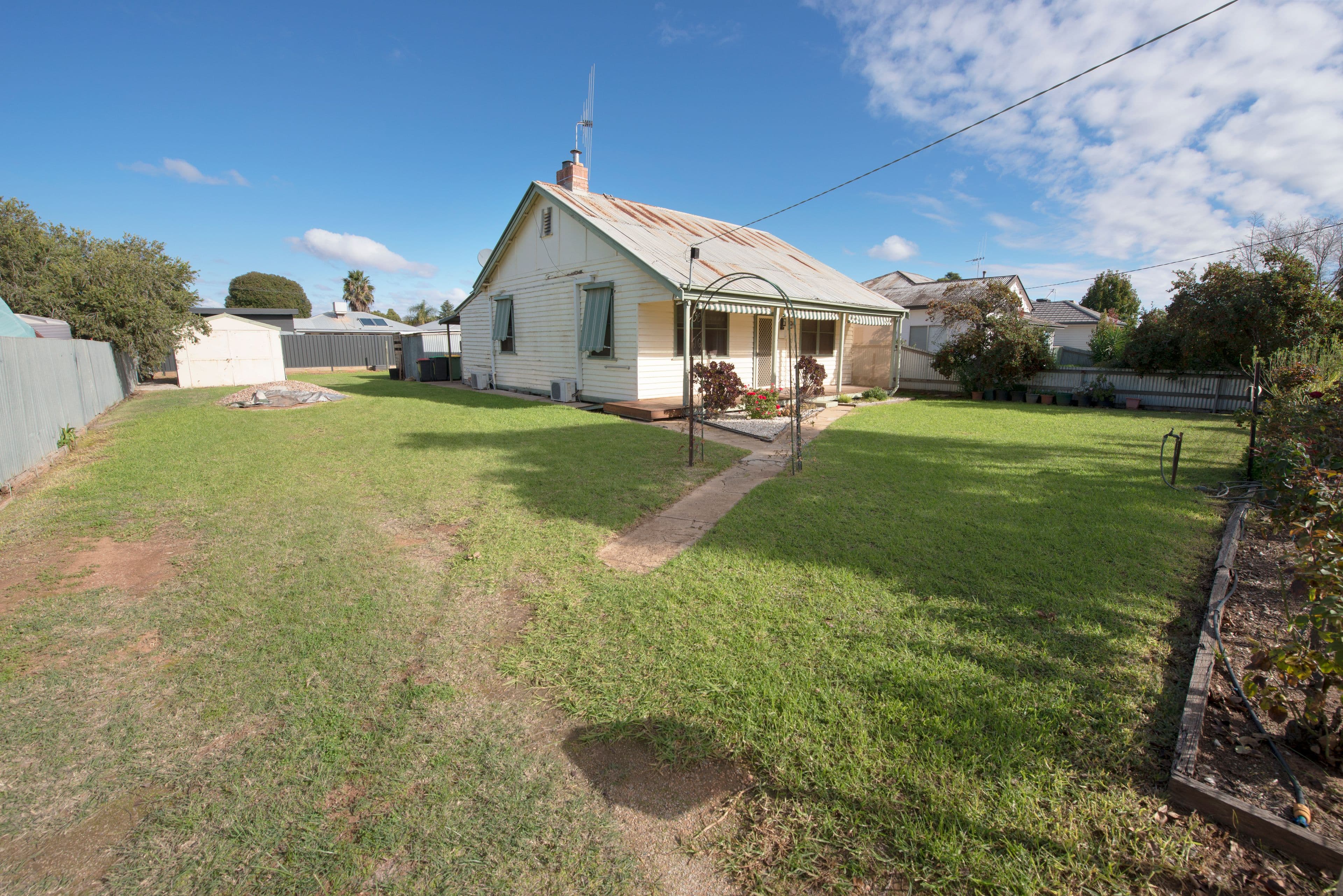 61 Gray Street, Swan Hill VIC 3585, Swan Hill - Thumbnail 2