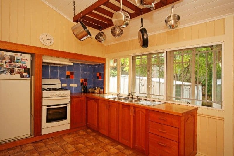 15 Fraser Street, MORNINGSIDE QLD 4170, Morningside - Thumbnail 2