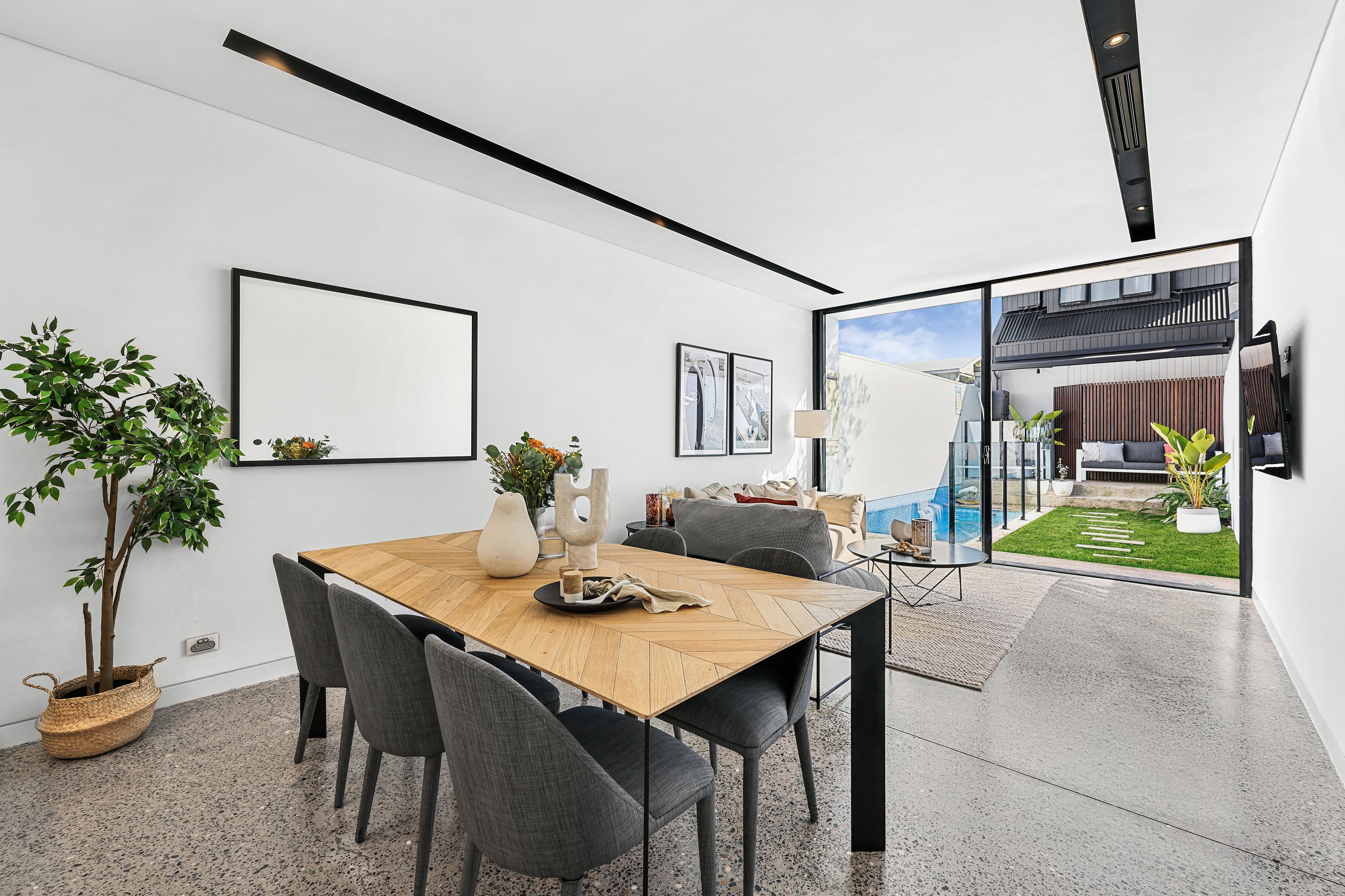 15 Camden Street, Newtown NSW 2042, Newtown - Thumbnail 2