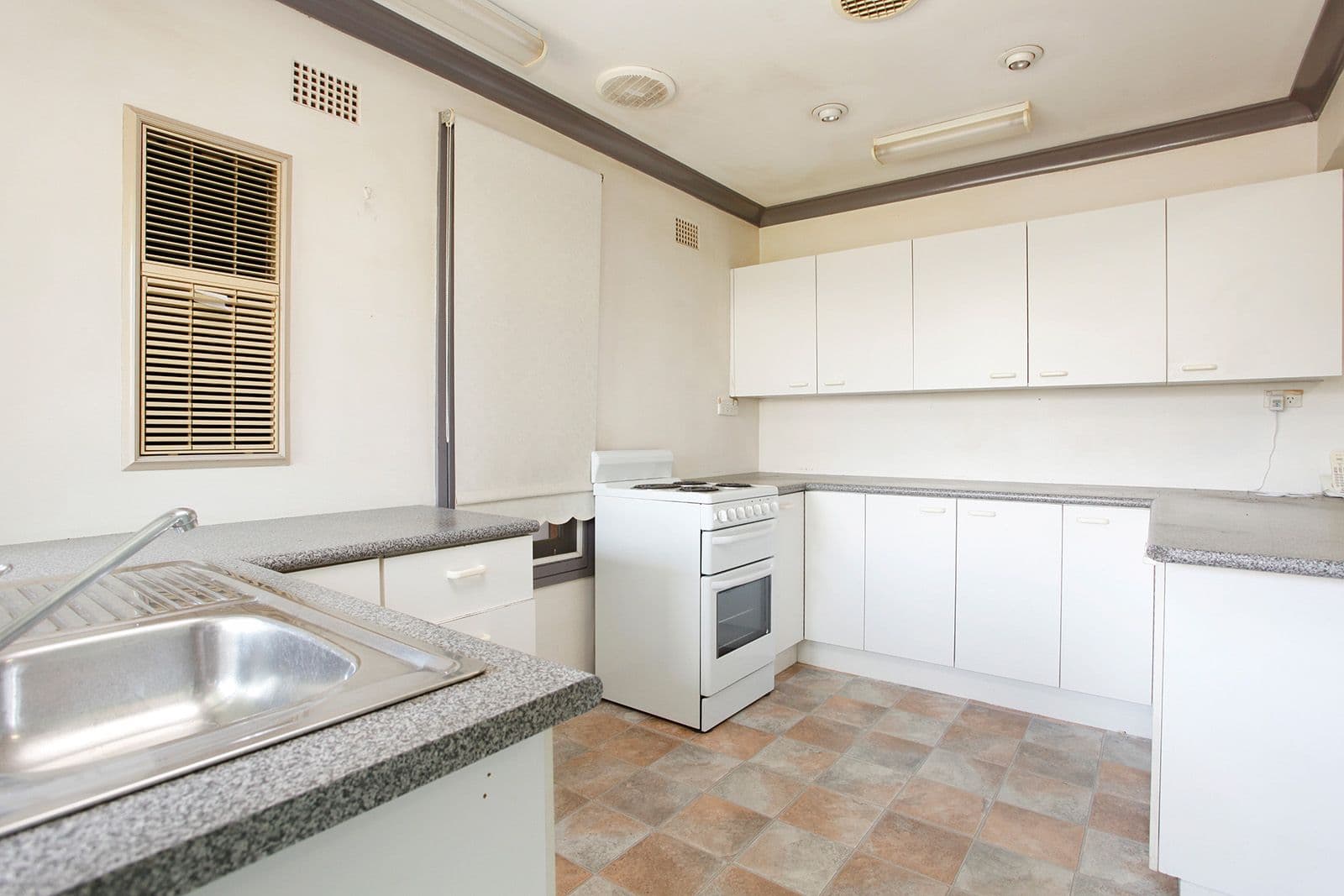 14 Beagle Place, Willmot - Thumbnail 3