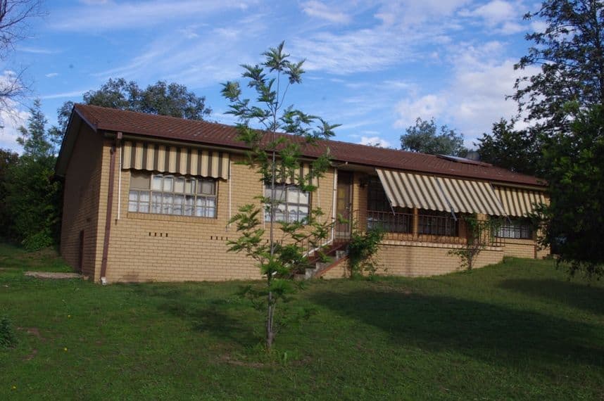 6 Bukkulla Street, ASHFORD NSW 2361, Ashford - Image 1