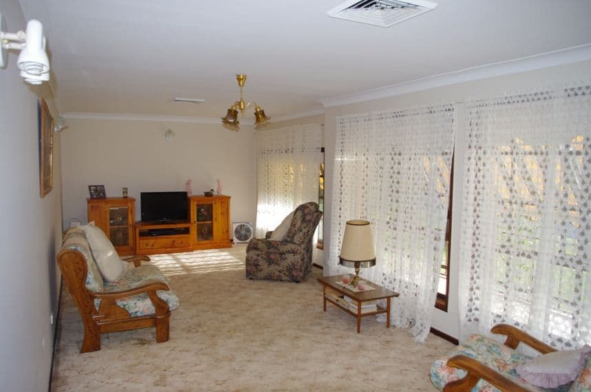 6 Bukkulla Street, ASHFORD NSW 2361, Ashford - Thumbnail 3