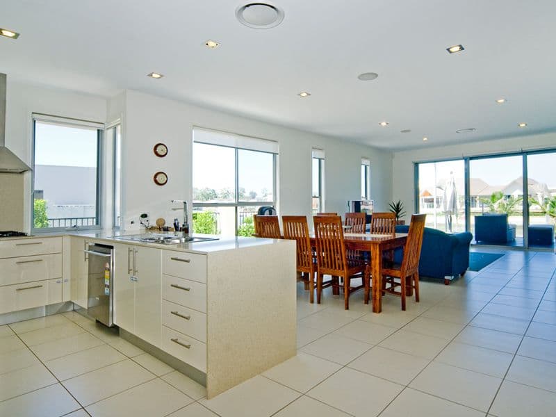 51 Compass Drive, BIGGERA WATERS QLD 4216, Biggera Waters - Thumbnail 5