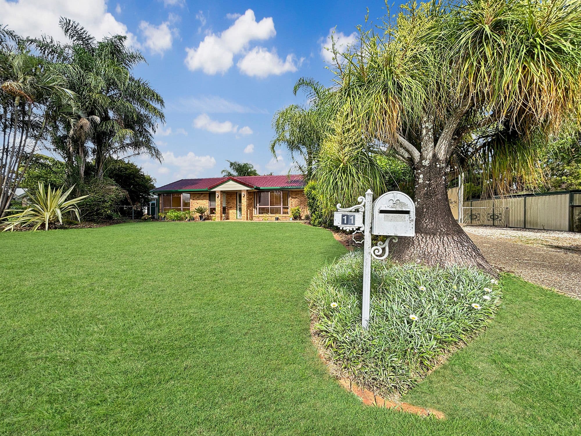 11 Honeysuckle Court, Walloon QLD 4306, Walloon - Image 1