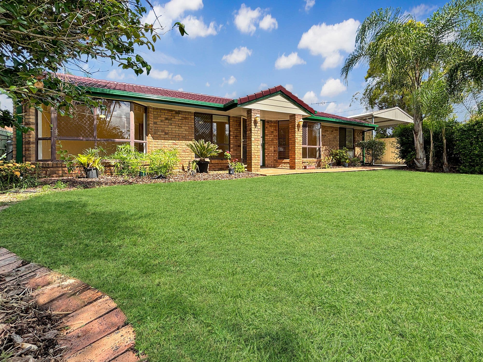 11 Honeysuckle Court, Walloon QLD 4306, Walloon - Thumbnail 3