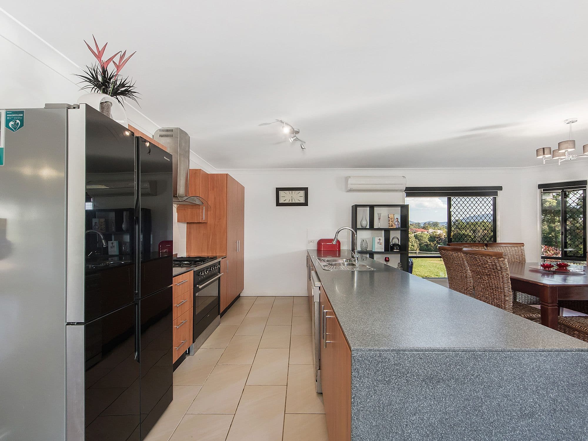 34 Ginger Rogers Road, Maudsland QLD 4210, Maudsland - Thumbnail 8
