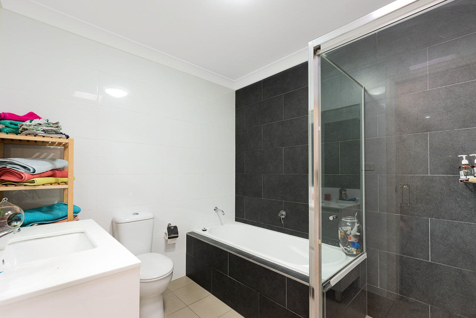 9-17 Windermere Avenue, Northmead NSW 2152, Northmead - Thumbnail 7