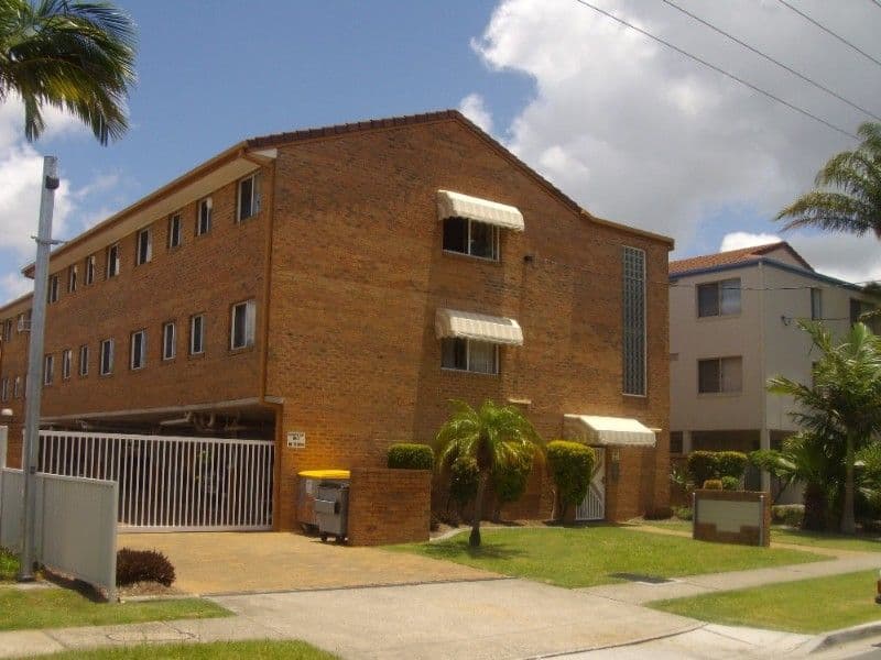 4 Brighton Avenue, BIGGERA WATERS QLD 4216, Biggera Waters - Image 1